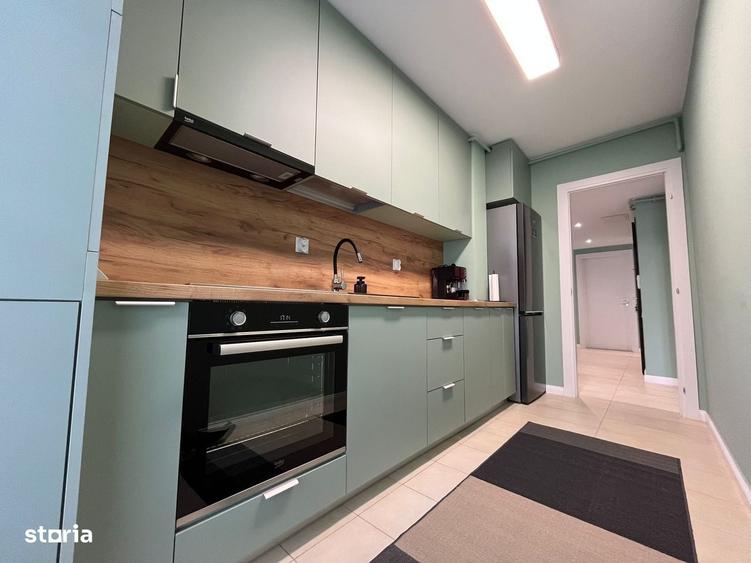 Apartament cu 4 camere decomandat în Pipera