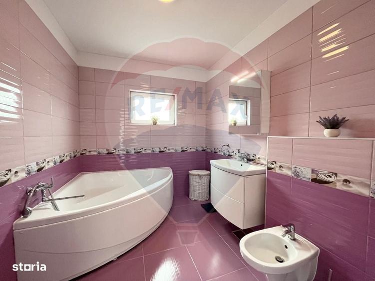 Apartament cu 4 camere în Central