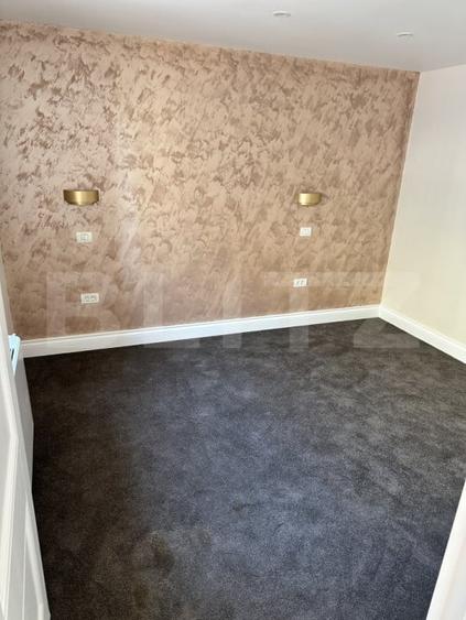 Apartament cu 2 camere semidecomandat, mobilat în Orăștie