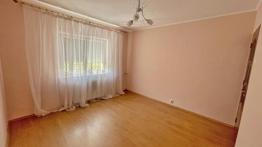 Apartament cu 2 camere decomandat în Rogerius
