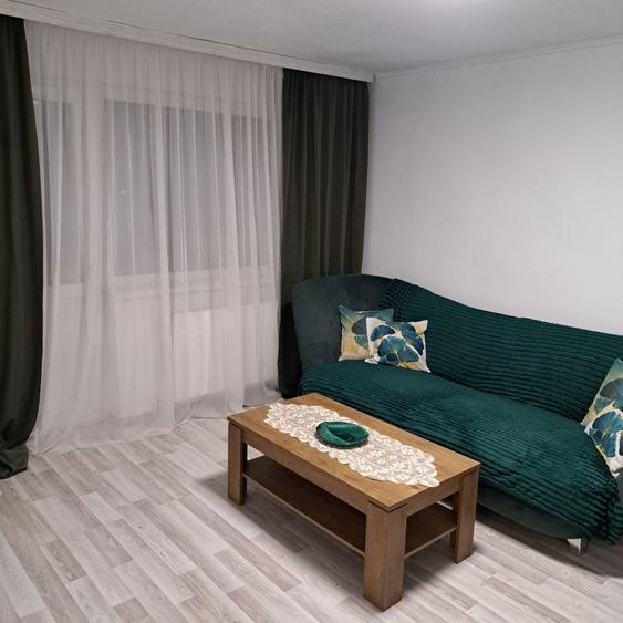 Apartament cu 2 camere semidecomandat în Frumușeni