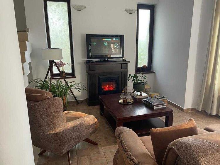 Casă cu 4 camere cu Teren 750 Mp în Tătărași