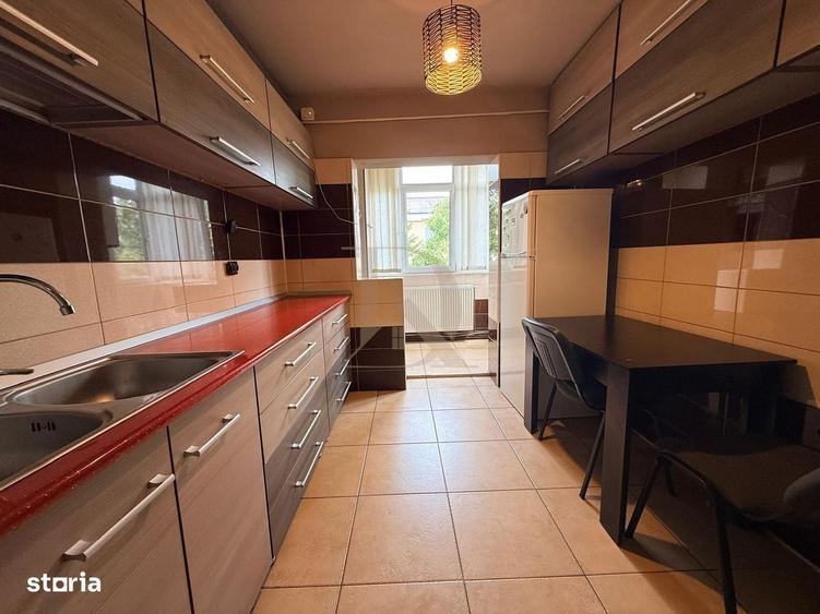 Apartament cu 3 camere decomandat în Păcurari