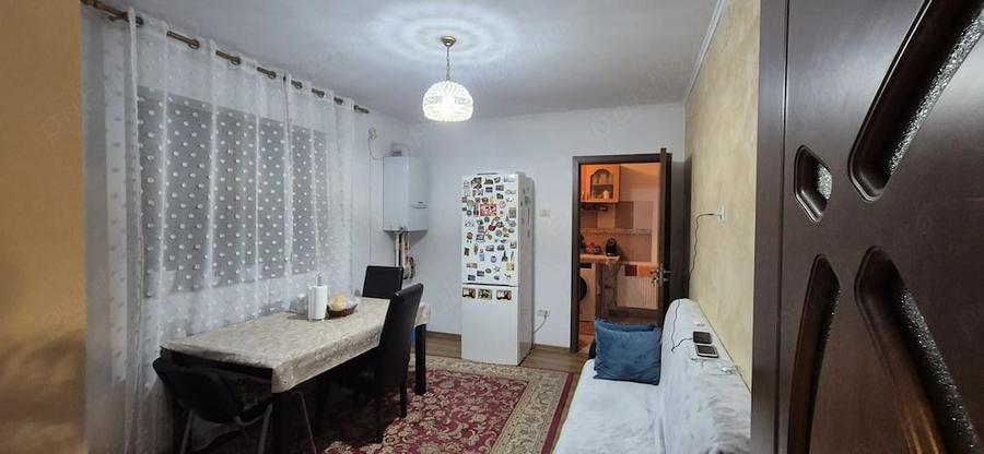 Casă cu Teren 400 Mp în Lumina