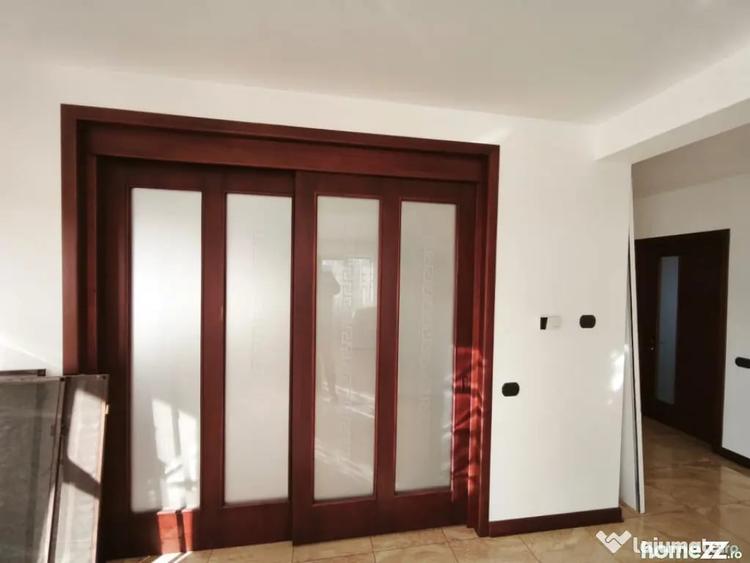 Casă cu 5 camere cu Teren 1792 Mp în Mitocu Dragomirnei