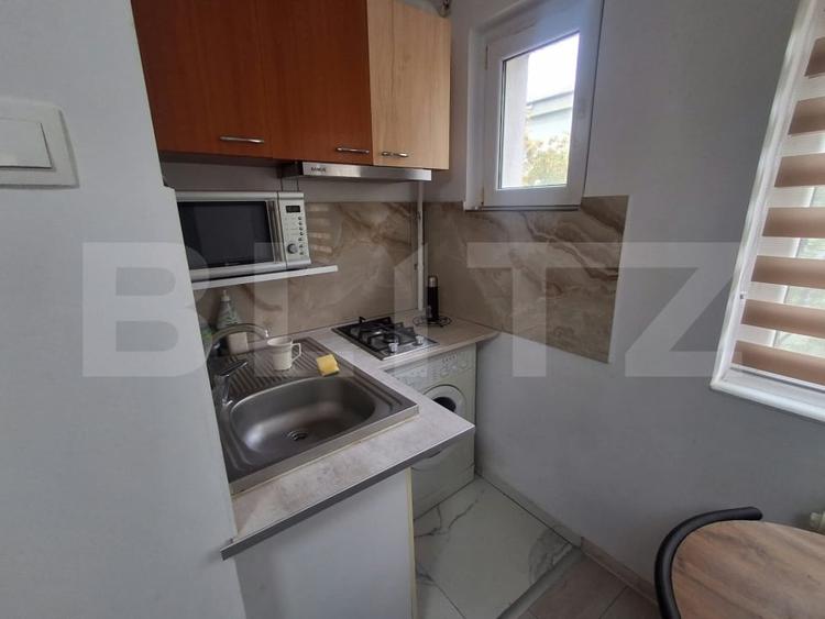 Apartament cu 2 camere în zona Cantemir, Iași, renovat și ideal pentru investiți - 6