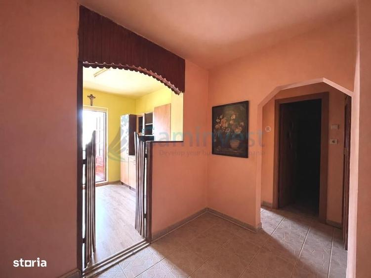 Apartament cu 2 camere decomandat, mobilat în Central