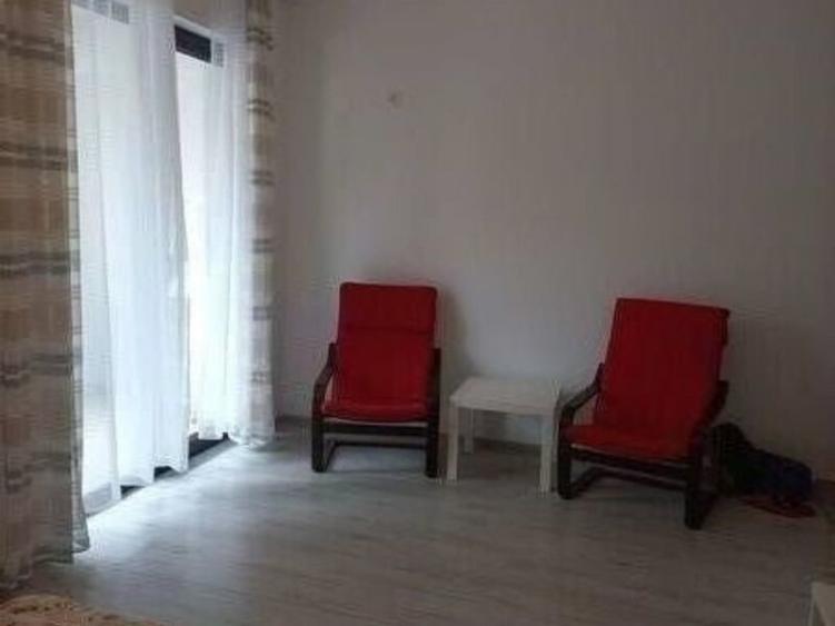 Garsonieră în Apărătorii Patriei