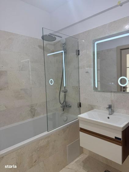 Apartament cu 7 camere în Central