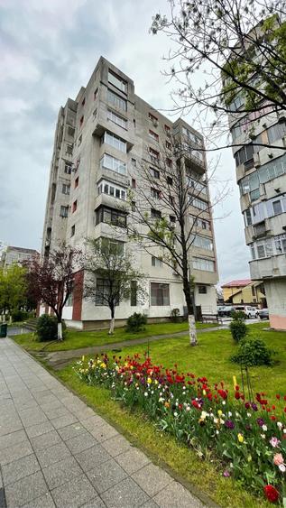 Apartament cu 3 camere decomandat în Unirii Nord