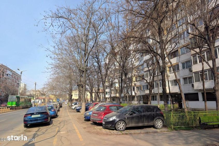 Apartament cu 2 camere decomandat, mobilat în Eroii Revoluției