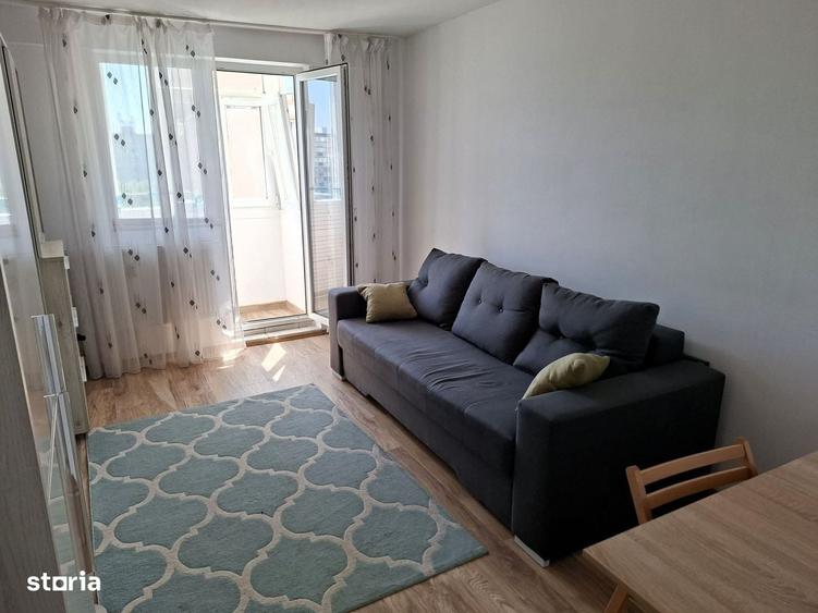 Apartament cu 2 camere decomandat în Est