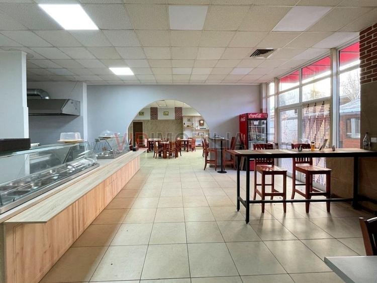 Hotel/Pensiune, de 150 mp, în Romană