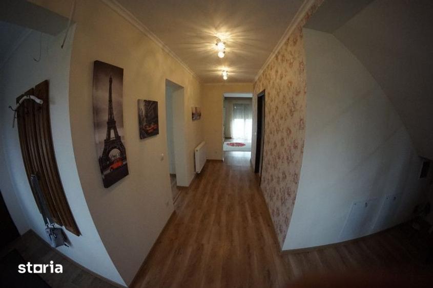 Casă cu 5 camere cu Teren 300 Mp în Apahida
