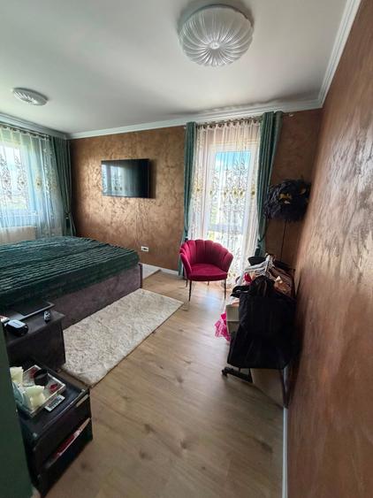 Apartament cu 3 camere decomandat în Prelungirea Ghencea