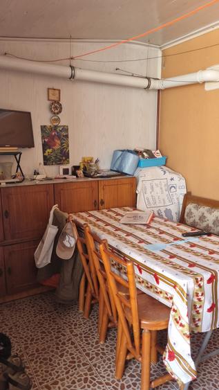 Casă cu 3 camere cu Canalizare în Rahova