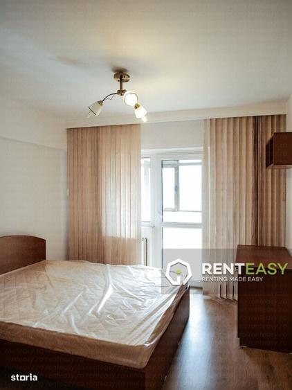 Apartament cu 3 camere în Independenței