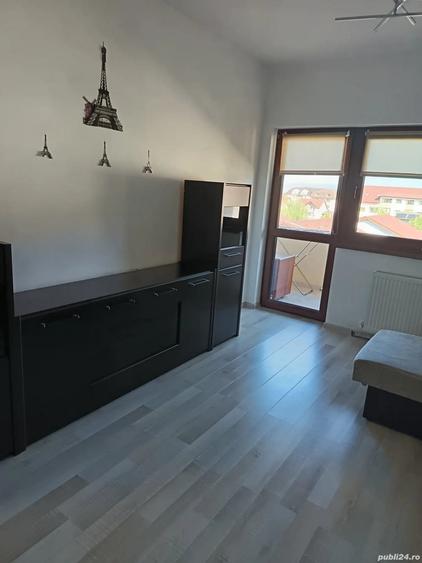 Garsonieră decomandată în Sânpetru