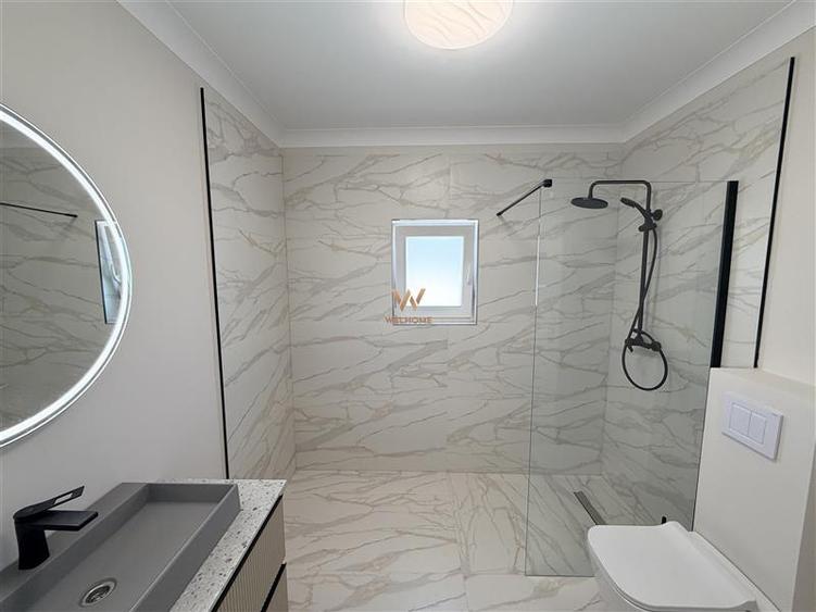 Apartament cu 3 camere decomandat în Exterior Sud