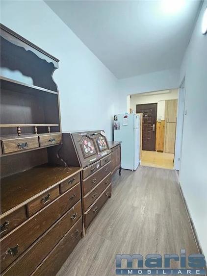 Apartament cu 2 camere decomandat în Cornișa