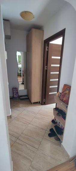 Apartament cu 3 camere decomandat, mobilat în City Park Mall