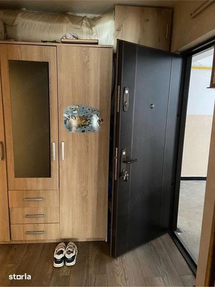 Apartament cu 2 camere decomandat în Podu Roș