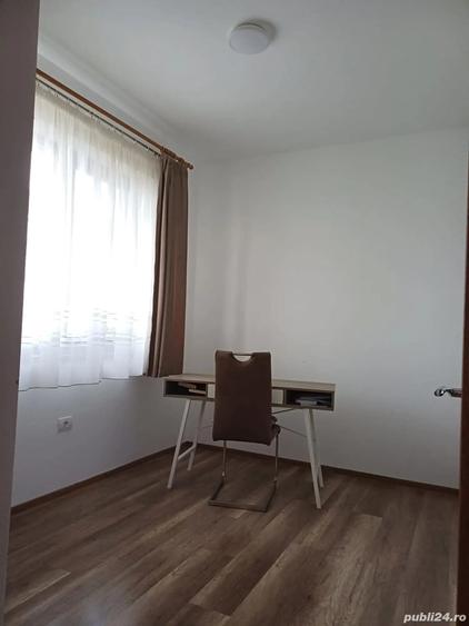Casă cu 4 camere cu Teren 350 Mp în Oncea