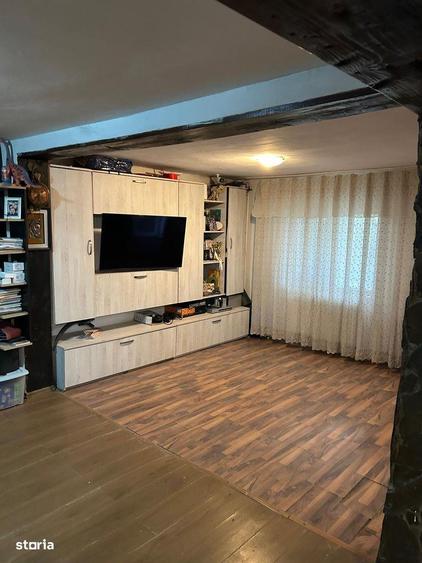 Casa - zona Pd de Piatra - Cantemir - 11