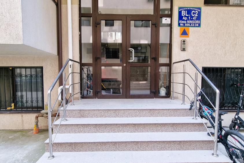 Apartament cu 2 camere decomandat în 1 Decembrie 1918