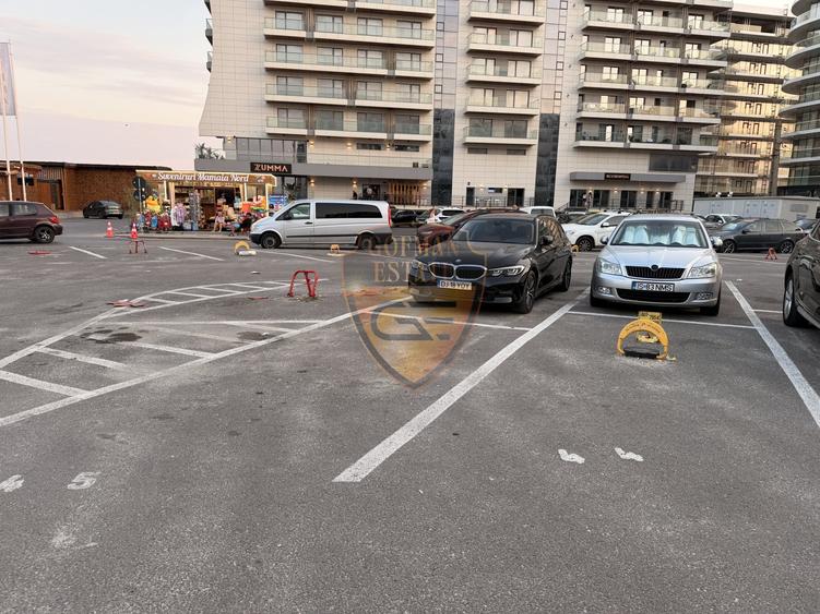 Apartament cu 3 camere decomandat, mobilat în Mamaia-Sat