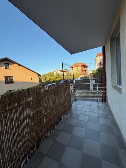 Apartament cu 3 camere decomandat în Zorilor