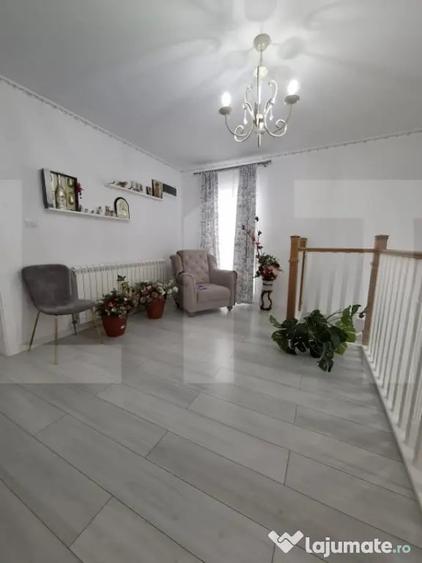 Casă cu 5 camere cu Teren 551 Mp în Central