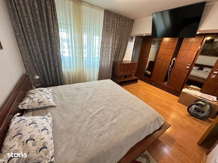 Apartament cu 3 camere în Ultracentral