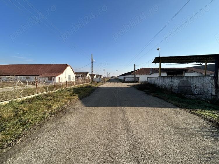 Spațiu comercial, de 7,000 mp, în Central