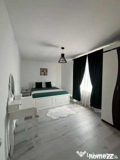 Casă cu 5 camere cu Teren 1128 Mp în Popoveni