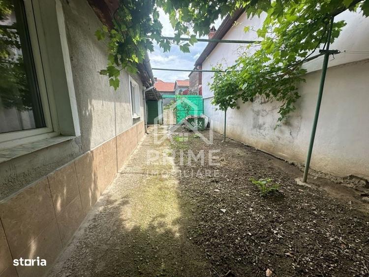 Casă cu 2 camere în Suseni