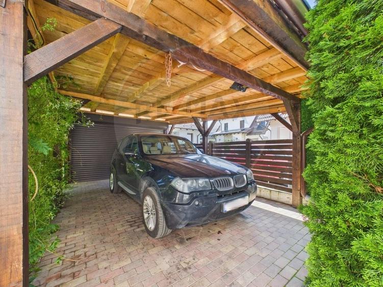 Casă individuală cu 4 camere cu Teren 290 Mp în Găvana Platou