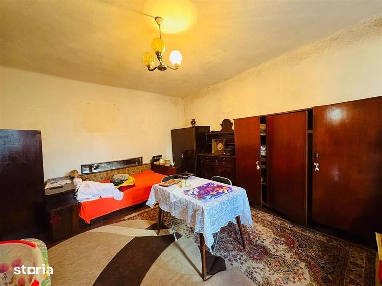 Casă cu 5 camere cu Teren 536 Mp în Turnișor