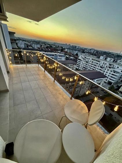 Apartament cu 2 camere decomandat în Titan
