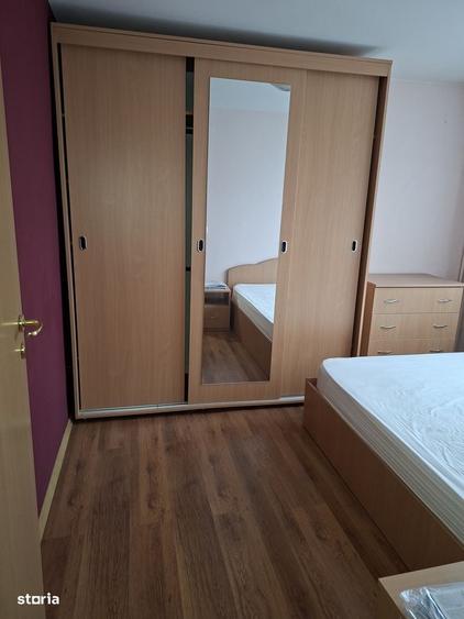 Apartament cu 3 camere decomandat în Vest