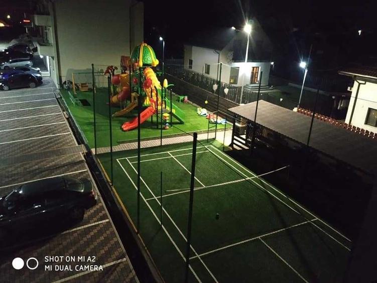 Apartament cu 3 camere decomandat în Valea Lupului