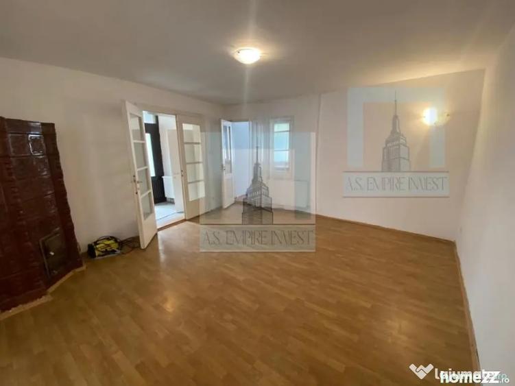 Casa singur in curte - zona Schei - 5