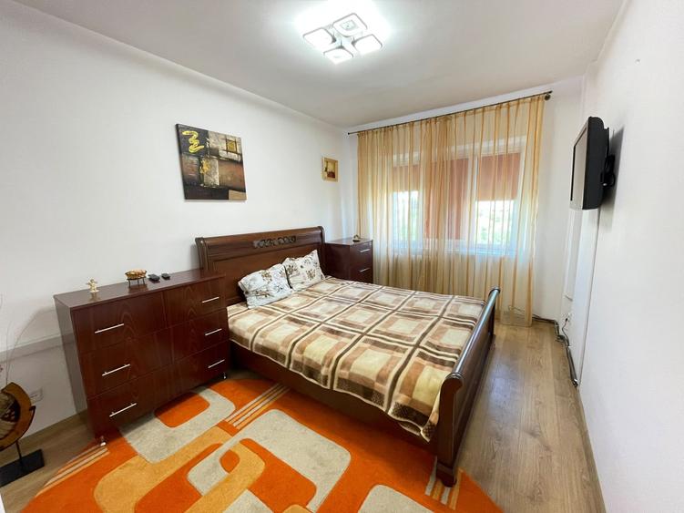 Apartament cu 2 camere decomandat, mobilat în Podu Roș