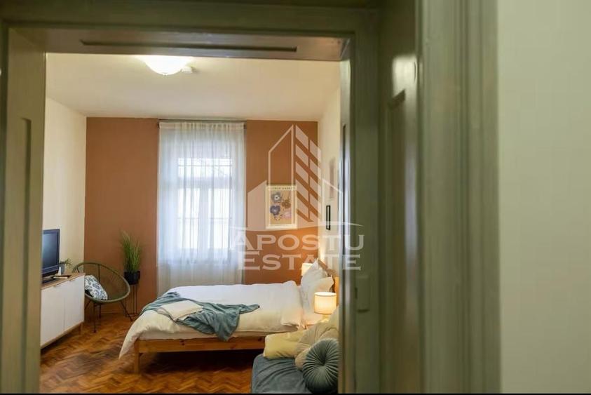 Apartament cu 2 camere decomandat, mobilat în P-ța Victoriei