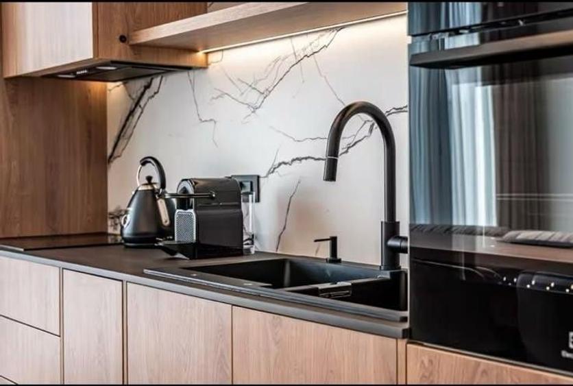 Apartament cu 3 camere, mobilat în Dristor