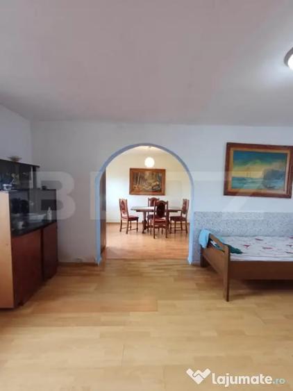 Casă cu 2 camere cu Teren 3289 Mp în Luna
