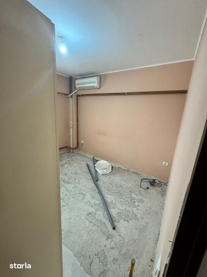 Apartament cu 3 camere în Tomis I