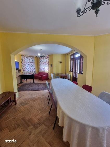 Casă cu Teren 500 Mp în Central