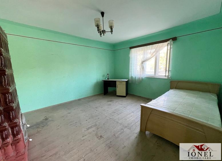 Casă individuală cu 2 camere cu Canalizare în Cetate