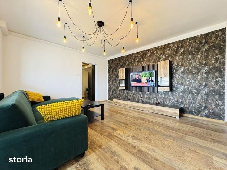 Apartament cu 3 camere semidecomandat în Vatra Luminoasă